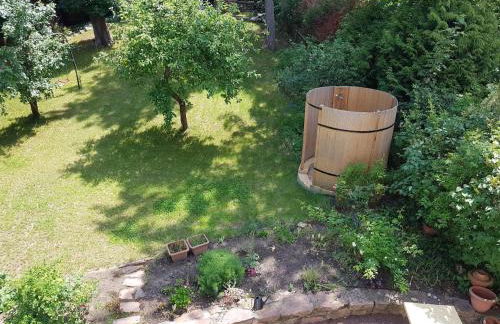 Grüne Wohlfühloase in einer Stadtvilla - Foto 3