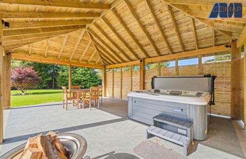 Large Family Home with Hot Tub or Jacuzzi, Log Burner - Foto 29