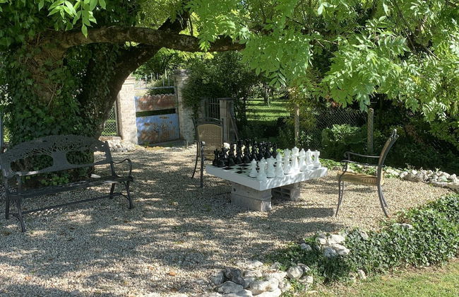 Chic Apartment in Segonzac With Swimming Pool - Foto 15