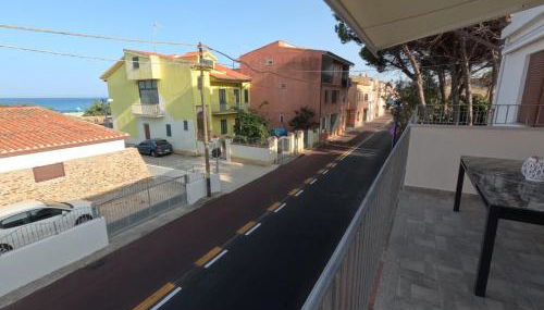 all ombra dei pini - Foto 2