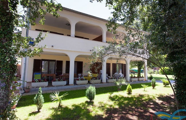 Spacious Apartment With Terrace & Garden Grill - Foto 21