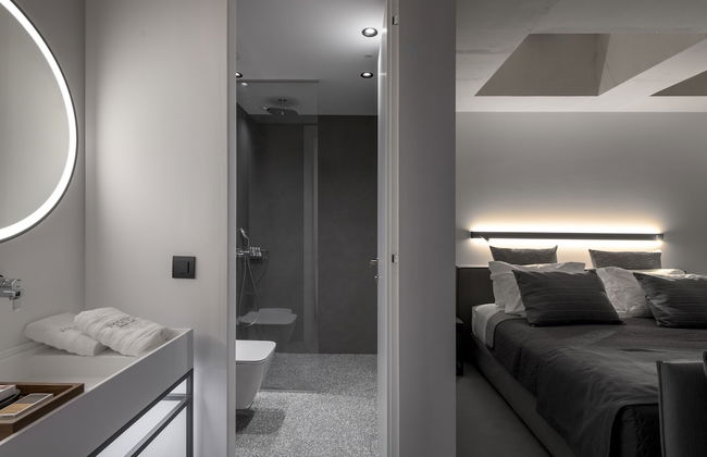 Essence Suites - Photo 33