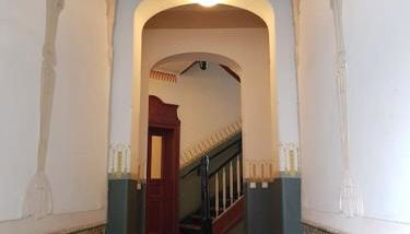 Schicke & zentrale Altbauwohnung - Foto 2