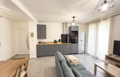 Le Balcon du Ponant 2 bedrooms with terrace park view - Foto 6