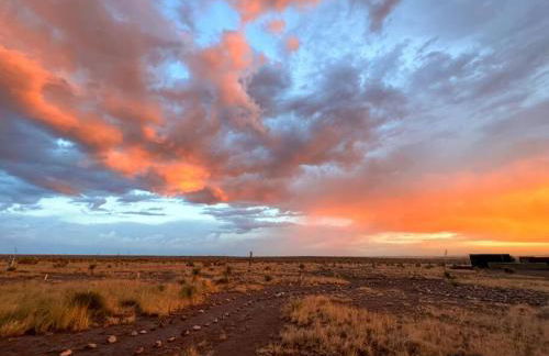 Desert Sky - Modern Oasis on 5 Acres in Marfa - Foto 33