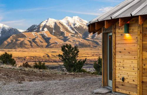Mountain Yurt - Luxe Yellowstone Cabin I Condé Nast - Foto 1