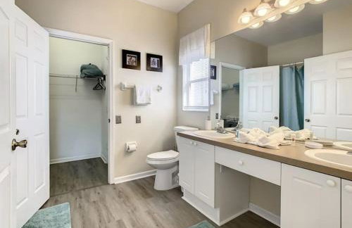 2025 Deals Are Here! Book Now Before Rates Go Up! - Foto 31