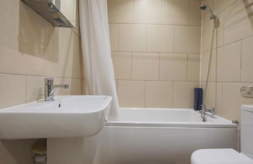 Pass the Keys Stylish Flat - 20 Mins from Central London - Foto 22