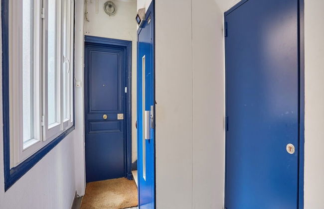 Charming Apartment Center of Paris by Studio Prestige - Photo 15