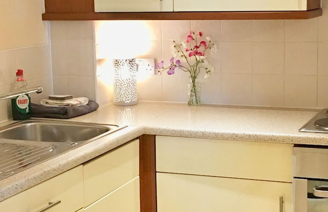 City Pad with balcony and secure parking - Foto 6