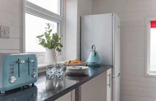 Wave Cottage by Bloom Stays - Foto 21