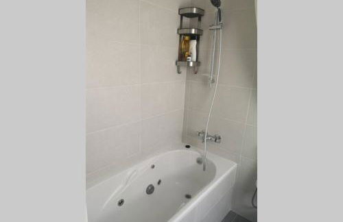 Piso moderno con garaje en el centro de Vigo - Foto 26