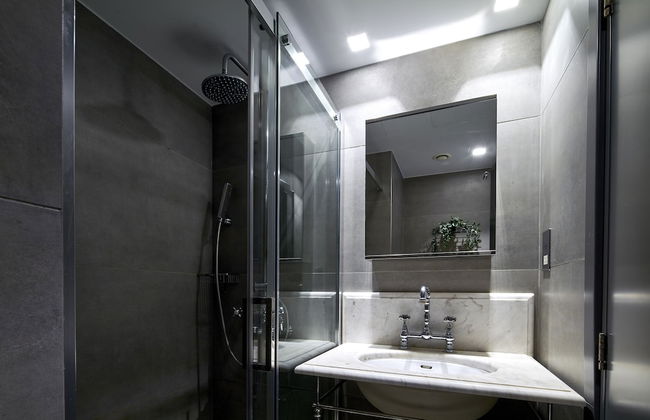 London Paddington Apartments - Photo 44