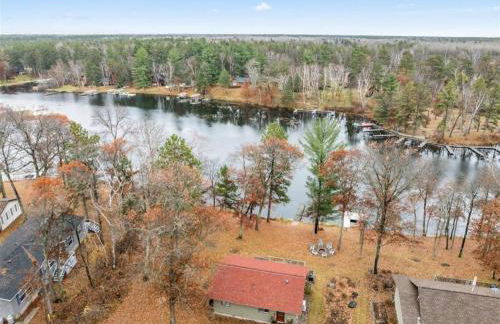 Cute Whitefish Cabin with Hot tub - Foto 41