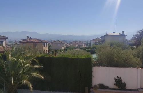 Villa 28 de julio Casa Rural con piscina en Granada - Foto 3