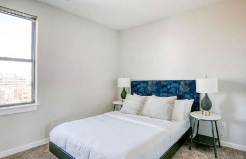 CozySuites Music Row Refined 1BR with free parking - Foto 1