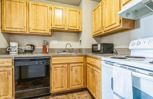 Legacy at Imperial Village 1108 I 1 Bed 1 Bath - Foto 12