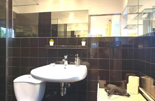 Cosy Studio with Private Parking - Foto 11