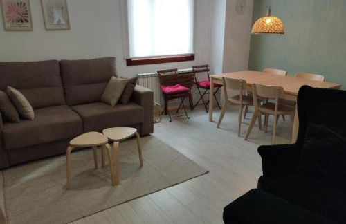 VUT-HU-22-247 Fabuloso Apartamento con vistas a la montaña El Abedul Luga 23 Castiello de Jaca - Foto 13