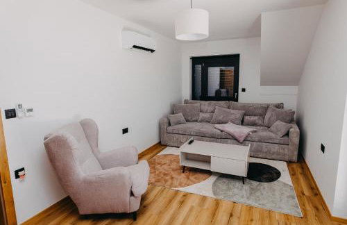 Novak Home - Luxury villa with indoor pool & sauna - Photo 21