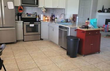 Beautiful 3 bedroom home 4 minutes from the beach - Foto 5