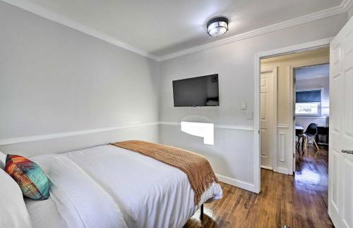 Bay Shore Vacation Rental with Shared Yard! - Foto 17