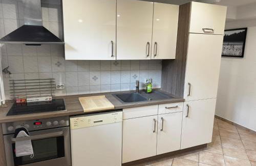 120m² Apartment nahe A1 - 4 Schlafzimmern - 2 Bäder - Parkplatz, WLAN - Foto 8