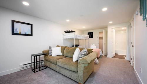 Welcoming Wolf Getaway - Foto 5