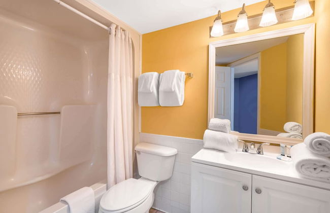 Ocean Club Resort Myrtle Beach a Ramada by Wyndham - Photo 77