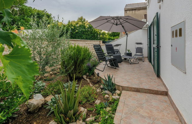 Holiday home Lucic - Photo 19