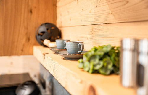 Luxus Chalet im Allgäu - Zirbenholz Schlafzimmer - Terrasse mit Bergblick - Infrarotkabine - Foto 16