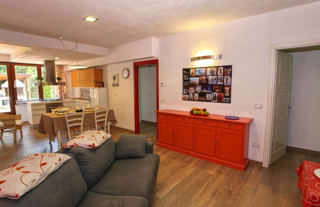 Mansion in San Valentino With Pool - Photo 11