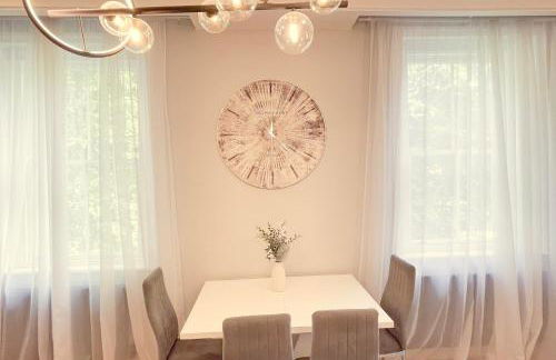 Stylish One Bed Flat in Paddington Pool and gym next door Free secure underground parking nearby - Foto 5