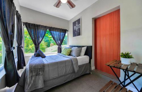 Comfy & Spacious Duplex w Top Amenities! - Foto 4