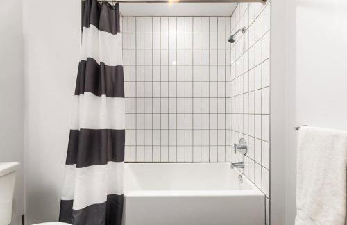 2BD 2BA Stylish Arts District Retreat, Walk to Little Tokyo - Foto 21