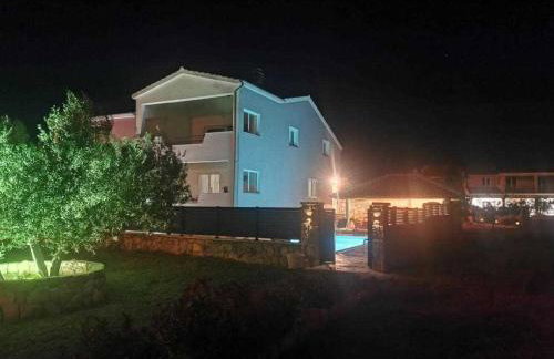 Villa Silence with pool Near Krka National Park - Foto 22