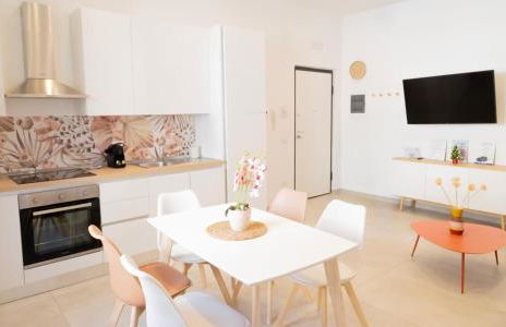 Cosmo 38 Luxury Apartments - Free Parking - Photo 78