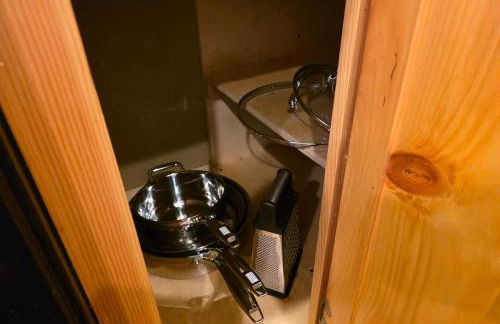 Riverfront Little Red Cabin, World-class Trout Fishing, Views & Boat Access - Foto 27