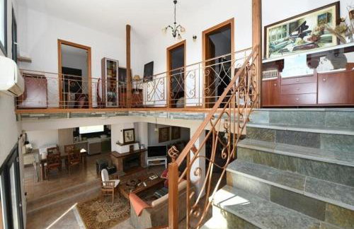 Countryside villa in private 2,400 sqm estate - Foto 23