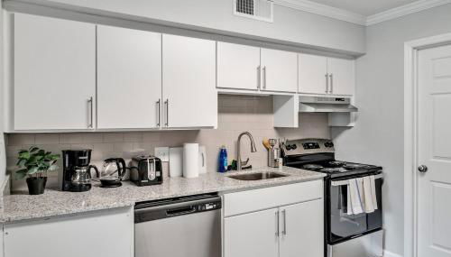 Minimal 1BR in the Heart of Durham - 2nd Floor - Foto 2