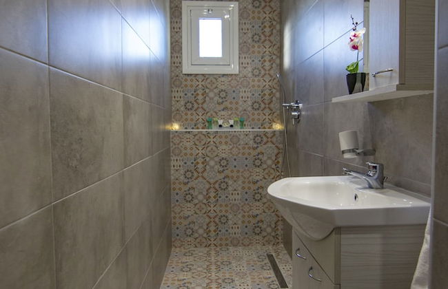 Haraki Villas - Photo 27