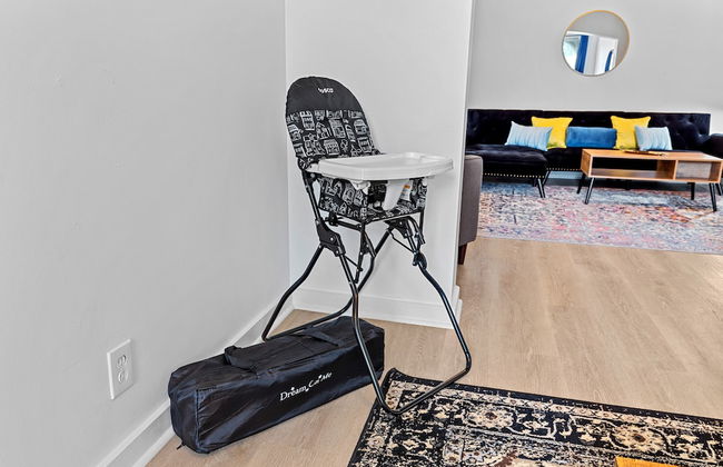 Cozy Family Getaway - JZ Vacation Rentals - Photo 24