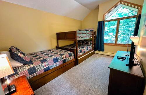 New Property! Updated 3 bed 3 bath condo with mountain ski slope views in Bretton Woods - Foto 26
