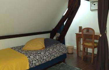 L'Ecuyère-Maison de Ville-Secteur cathédrale-Parking privé gratuit - Foto 8