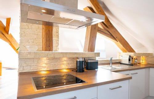 GreenTreeHomes - Penthouse Oak - Photo 6