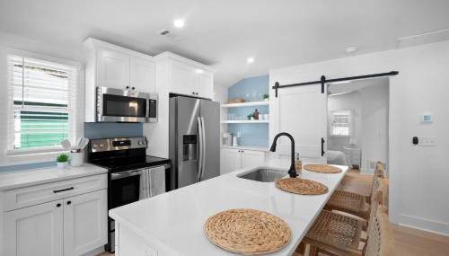 Newly Renovated Coastal Cottage - Downtown Beaufort - Foto 2