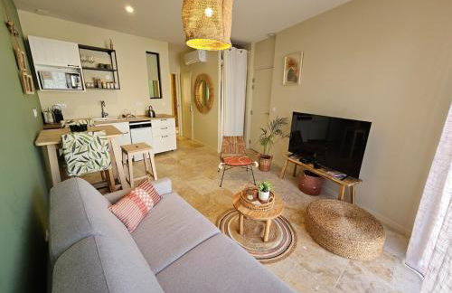 Genas Azieu - Le Chalet, La Bastide, Le Loft, Le Mas et la Paillote - Foto 23