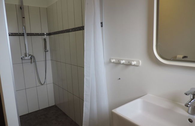 Attractive Holiday Home With Private Pool - Photo 24