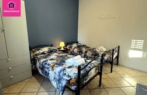 Roberta House Il Tuo Rifugio per Concerti, Eventi e Fiere - Foto 6