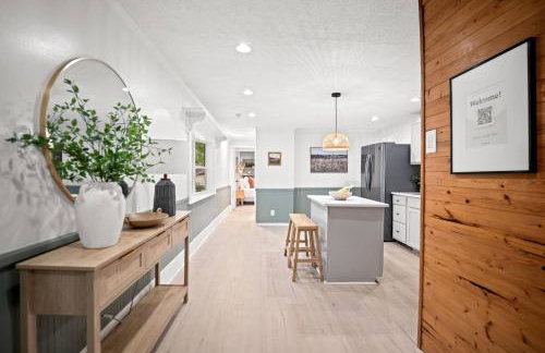 10min to NRG | Hot tub | Sauna | Firepit | 4br 3ba - Foto 25